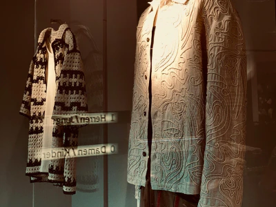 Fashionista looking for luxury purses